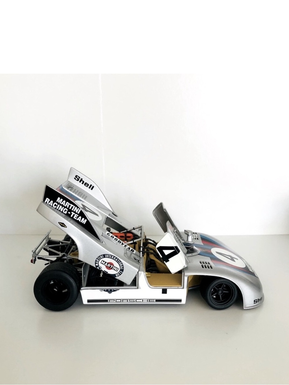 Autoart Porsche 908/03